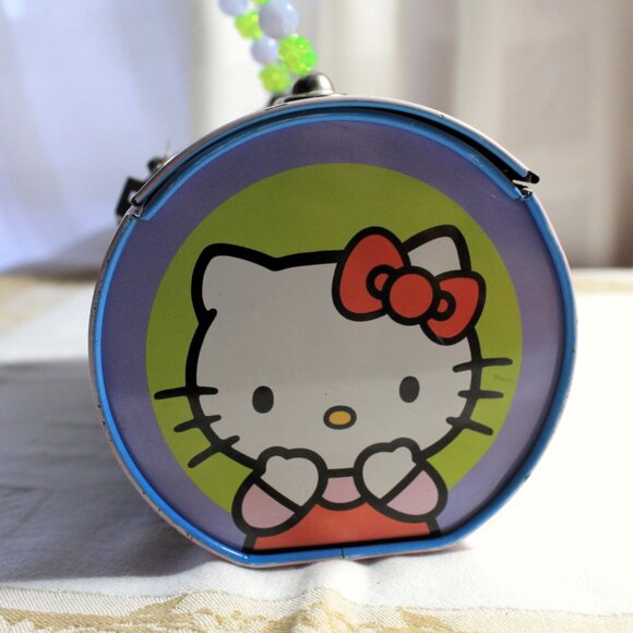 Hello Kitty Metal Cylinder Purse - Picture 4 of 9